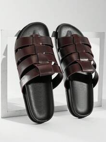 SHUZIA 男士多带渔夫鞋垫高级人造革咖啡色拖鞋——从游艇甲板到城市街区，每一步都充满自信。 - 咖啡棕 - 查看 3