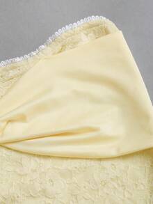 Sweetra Nuova maglietta a fascia senza maniche per donna, adatta per Capodanno, Ognissanti, Natale, Ringraziamento, eventi, pendolarismo, uso quotidiano, viaggi, estate. Con dettagli in pizzo, nodo attorcigliato, decorazioni metalliche, aderente, dolce, carina - Giallo - Visualizzare 8
