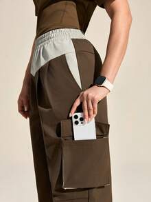 SHEIN Sports Women's Contrast Color Elastic Waist Cargo Pocket Drawstring Outdoor Pants - Brown - View 3