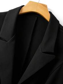 GlowEve CURVE Plus Size Elegant Sleeveless Blazer Jacket And Loose Shorts 2 Pieces Set - Black - View 3