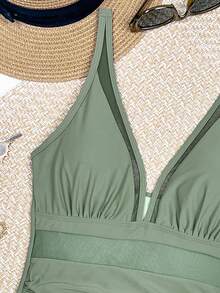 SHEIN Swim Áo tắm liền thân cổ chữ V sâu, phối lưới, xếp nếp, thích hợp cho kỳ nghỉ hè trên bãi biển. - xanh quân đội - Xem 4