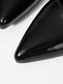 Women Pumps Valentine's Day - Black - View 5