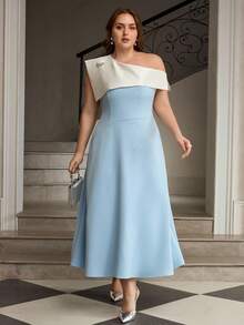 ZEYLAH Vestido midi elegante com ombros assimétricos, blocos de cor e cintura estruturada, para primavera/verão. - Baby Azul - Ver 1