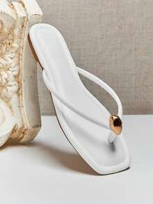 SHUZIA Women Comfortable Classic Thong Flat Sandals With Metal Ornament - White - View 1
