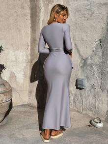 Swim Mulvari Bộ sưu tập đồ bơi nữ mới năm 2026: Thích hợp cho đi học, nghỉ lễ, hẹn hò, tiệc trà chiều, phong cách miền Tây, du thuyền, bãi biển, đảo, du lịch đường bộ, mọi mùa, lễ hội âm nhạc, kỳ nghỉ Boho, kỳ nghỉ Bohemian, mùa thu thư giãn, phong cách Boho miền Tây, áo bơi thanh lịch cho nữ. Bộ đồ bơi 3 món màu tím oải hương: Đồ bơi xếp nếp, quần short và váy, Burkini thanh lịch và dễ thương cho kỳ nghỉ biển. Bộ hai mảnh màu xám tay dài. Bộ hai mảnh tay dài. Bộ hai mảnh váy dài. Bộ hai mảnh kín đáo. Váy dài tay màu xám thanh lịch. Váy tay dài xếp nếp, chi tiết xếp nếp, viền peplum. Váy xếp nếp màu xám. Váy peplum chi tiết xếp nếp. Váy màu xám. Váy chi tiết xếp nếp. Váy dài nữ. Váy midi tay dài. Váy màu xám nữ. Váy ôm sát. Váy bodycon tay dài. Váy peplum xếp nếp. Váy màu xám nữ. Váy tay dài thanh lịch. - Nhiều màu - Xem 2