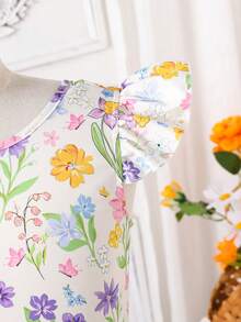 SHEIN Sparklyn 少女碎花露背蝴蝶结短袖收腰连衣裙 - 彩色 - 查看 10