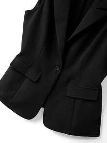 GlowEve CURVE Plus Size Elegant Sleeveless Blazer Jacket And Loose Shorts 2 Pieces Set - Black - View 5