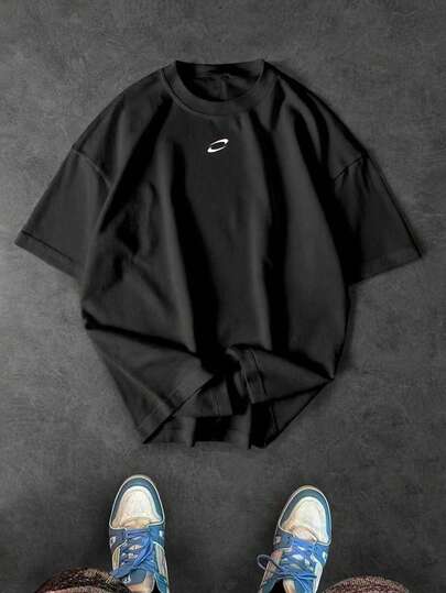 Sport MetroGents Herrtröja med rund hals och kort ärm, avslappnad och mångsidig, för vardags- och utomhussporter