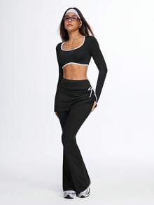 Eassivo 女士撞色滚边圆领短款上衣和喇叭裤运动套装，瑜伽服 - 黑與白 - 查看 4