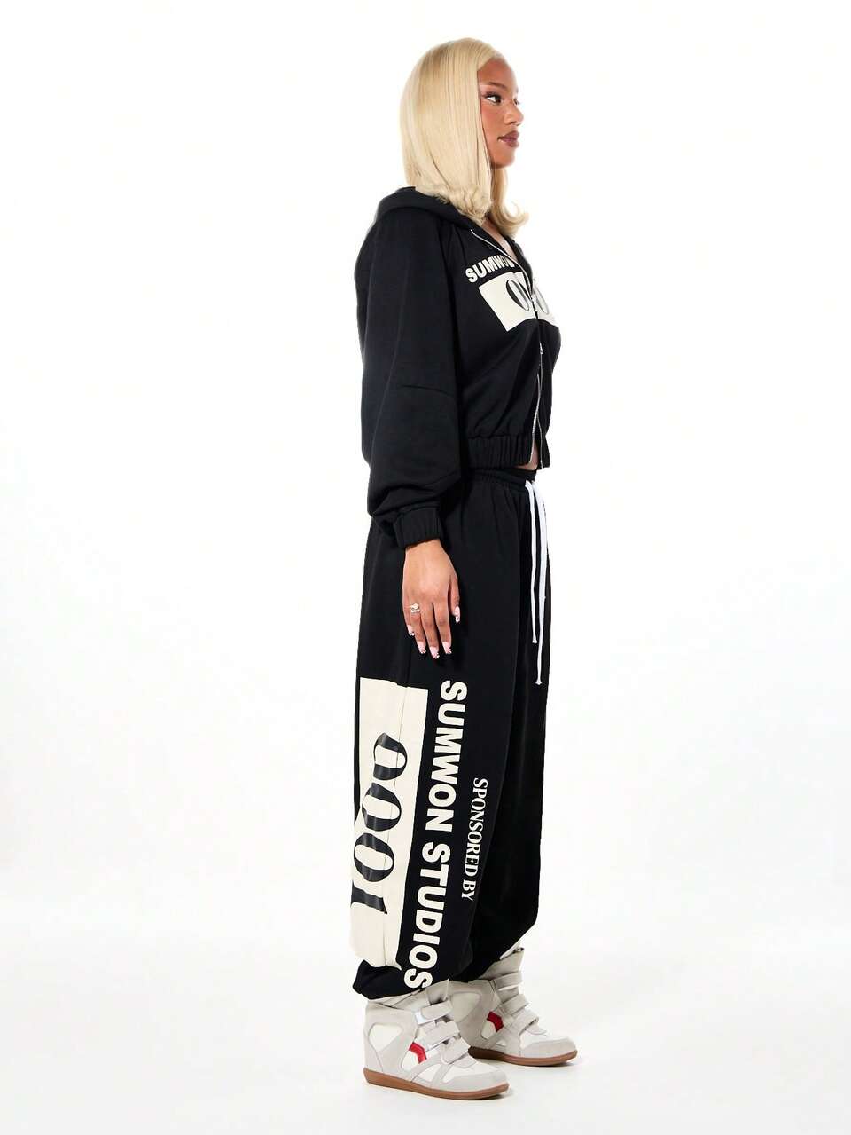 SUMWON WOMEN オーバーサイズ ブラック ジップスルー パーカー グラフィック