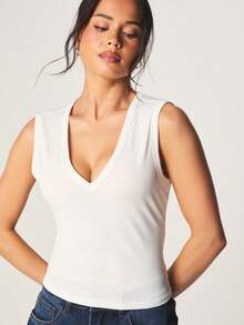 MISSGUIDED Ribbed V Neck Tank Top Sleeveless Basic Fitted Summer Casual Layering Essential Versatile - Light Grey - View 5