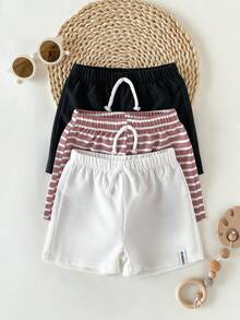 SHEIN Playful Pals 3件套婴幼儿男童休闲宽松卡其格纹、黑白条纹、纯色短裤，夏季日常穿着、度假和外出必备单品 - 彩色 - 查看 4