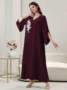 Yasmyna Contrast Color Patchwork Luxurious 3D Embroidered Applique V-Neck Long Sleeve Turkish Tunic - Burgundy - View 7