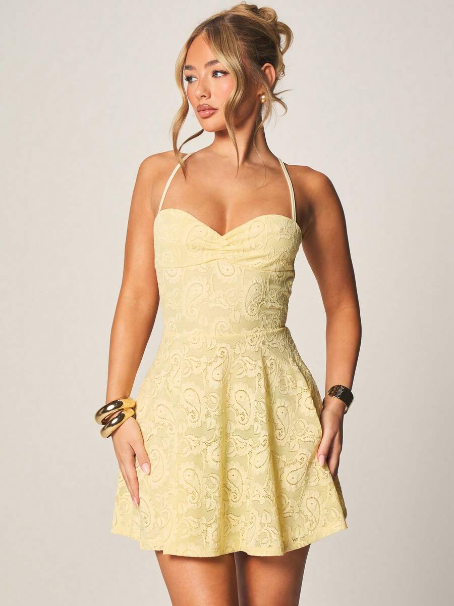 MISSGUIDED Lace Mini Dress With Sweetheart Neckline Halter Straps Paisley Pattern Flare Skirt Summer Party Formal Occasion Feminine Elegant Style - Light Yellow - View 1
