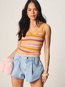 MISSGUIDED Quần short denim ống rộng cạp cao với gấu quần rách và chi tiết xếp ly. - Rửa nhẹ - Xem 5