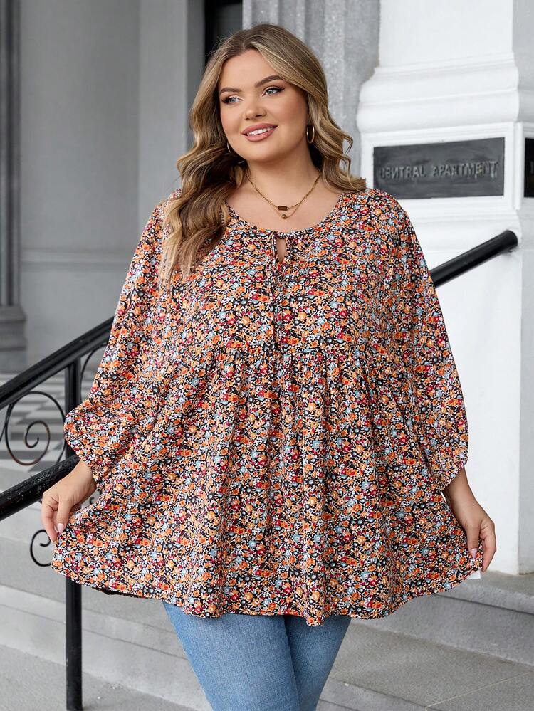 SHEIN CURVE+ Áo thun tay dài cổ tròn in họa tiết hoa nhỏ xinh xắn dành cho nữ cỡ lớn/2026/Năm mới - Nhiều màu - Xem 9