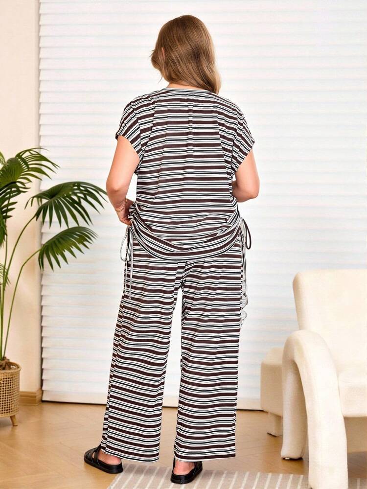 Plus Size Women Casual Striped Short Sleeve T-Shirt & Pants 2 Pieces Set/Summer/Spring/Vacation Casual Two Piece Set Casual Sets For Women