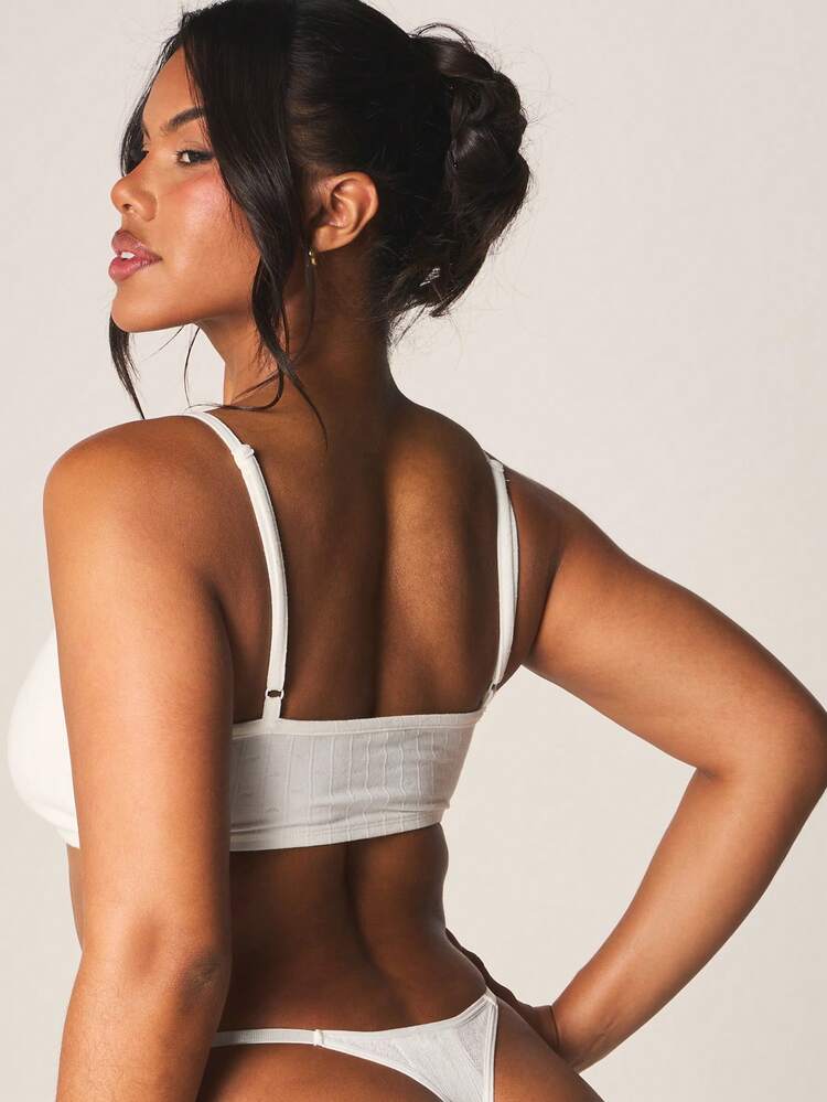 MISSGUIDED Pointelle Knit Thong With Contrast Navy Bow Detail Intimate Lingerie Underwear