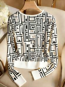 Resyla Women's Digital Geometric Print Crew Neck Fitted Long Sleeve T-Shirt - Multicolor - View 2