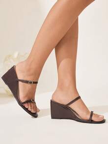 CUCCOO CHICEST Women's Buckle Design Casual Commuter Platform Sandals Elegant Shoes Wedding Shoes - Brown - View 5