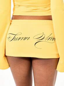 SUMWON WOMEN Mini Skirt With Script Text Print And Drawstring Waist Detail Casual Fall Winter Streetwear - Yellow - View 1