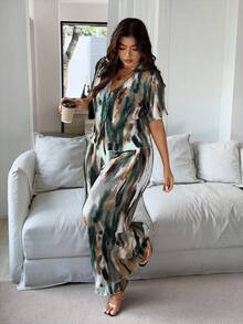 SHEIN PETITE CURVE 大码V领针织衫和褶裥喇叭裤两件套 - 墨綠色 - 查看 1