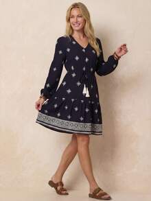 EMERY ROSE Damen V-Ausschnitt Raglanärmel Lässig Allover-Muster Taillengegurtetes Vintage Mini-Kleid - Schwarz - Übersicht 4