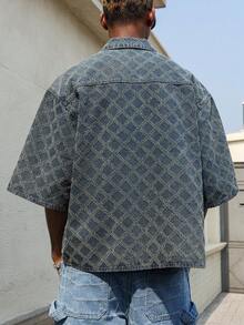 Manfinity EMRG Men's Casual Crochet Blue Denim Short Sleeve Shirt, Street Style - Medium Wash - View 2