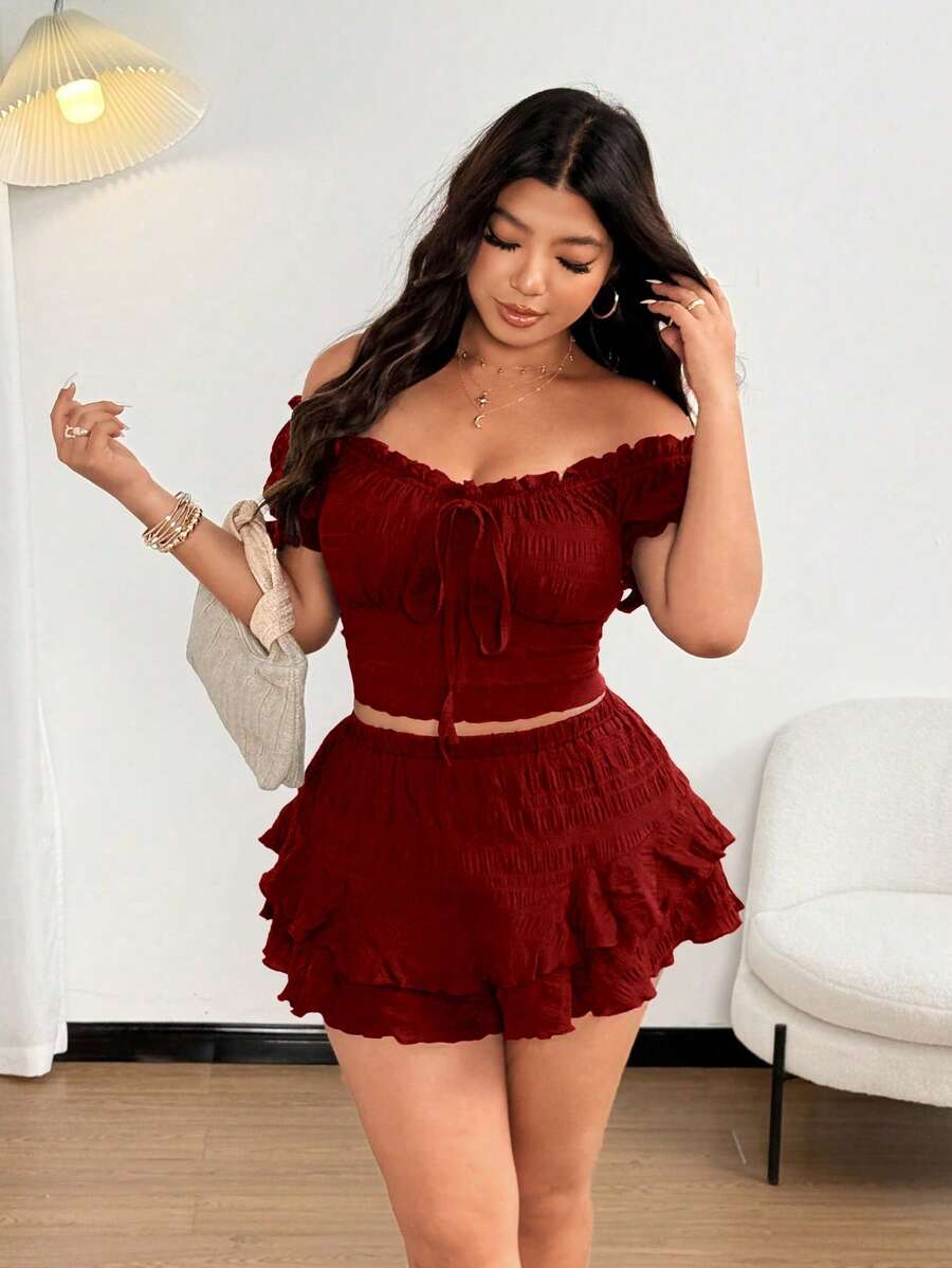 Flirla 大码性感露肩外出上衣和短裤两件套，蝴蝶结装饰，休闲海滩度假装 - 酒紅色 - 查看 1