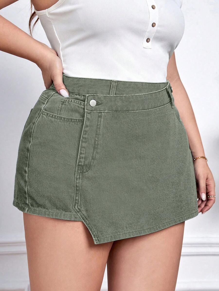 EMERY ROSE Plus Size Solid Color Crossover Waist Wrap Slant Pocket Casual Denim Shorts - Army Green - View 1