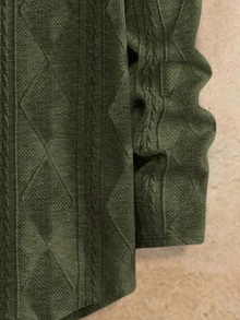 Manfinity VCAY Men's Letter Graphic Loose Fit Crew Neck Knit Casual Long Sleeve T-Shirt Green Tops For Men Men Olive Green Set Green Sweater Men Cable Knit Sweater Men Men Knit Tops Jersey For Men For Winter Mens Sweaters Mens Jerseys Knitted Winter Pullover Men Knitted Sweater For Men Mens Pullover Mens Knitted Winter Jersey Mens Winter Jersey Knitted Pullover For Men - Army Green - View 4
