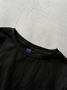 SHEIN EZwear 休闲简约海星、贝壳和花卉印花圆领短袖修身短款女式T恤，适合夏季穿着 - 黑色 - 查看 4