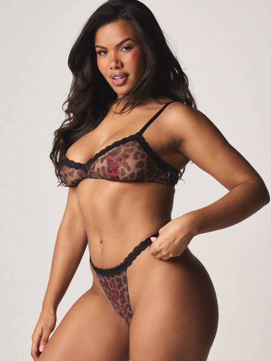 Missguided x Playboy 深V蕾丝边文胸和丁字裤内衣套装，饰有水钻贴花豹纹印花，情人节假日私密系列 - 彩色 - 查看 1