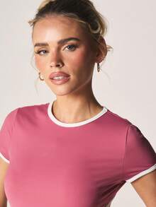 MISSGUIDED Contrast Trim Short Sleeve Crew Neck Bodysuit Fitted Casual Spring Summer Top - Red and White - View 4