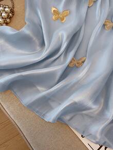 GlowEve CURVE Áo kiểu dáng lớn, dệt họa tiết bướm, thanh lịch và lãng mạn, thích hợp cho hẹn hò, kỳ nghỉ, hoạt động ngoài trời thường ngày hoặc đi biển nắng. - Màu xanh nhạt - Xem 4