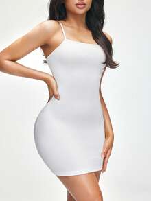 SHAPORA Gaun Tidur Mini Camisole Wanita Warna Polos yang Pas di Badan - Putih - View 1