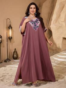 Al Najma Plus Size Women's V-Neck Rhinestone Decor Elegant Luxurious Arabic Style Dress, Everyday Wear - Pink - View 4
