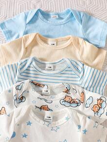 SHEIN 5件套新生儿夏季短袖连体衣套装，浅蓝色+米色+白色，饰有蓝色图案+星星月亮+云朵熊，按扣设计，适合日常穿着、外出、宝宝拍照，春夏秋季皆宜。 - 彩色 - 查看 6