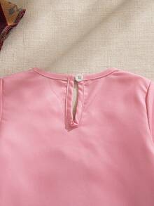 SHEIN 2026 Frühling/Sommer Neues Baby Mädchen Locker Lässig Minimalistisch Langarm Retro Muster Langes Kleid, Geeignet für Zuhause, Zusammenkünfte und Verschiedene Anlässe - Pink - Übersicht 8