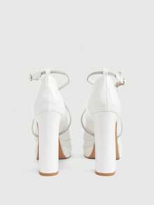 CUCCOO LuxiPop Women Pumps - White - View 5