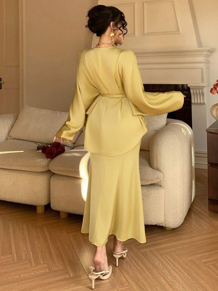 Women's Elegant Solid Color V-Neck Belted Shirt & Skirt 2-Piece Set, Spring/Summer,Wedding Guest Dress Women