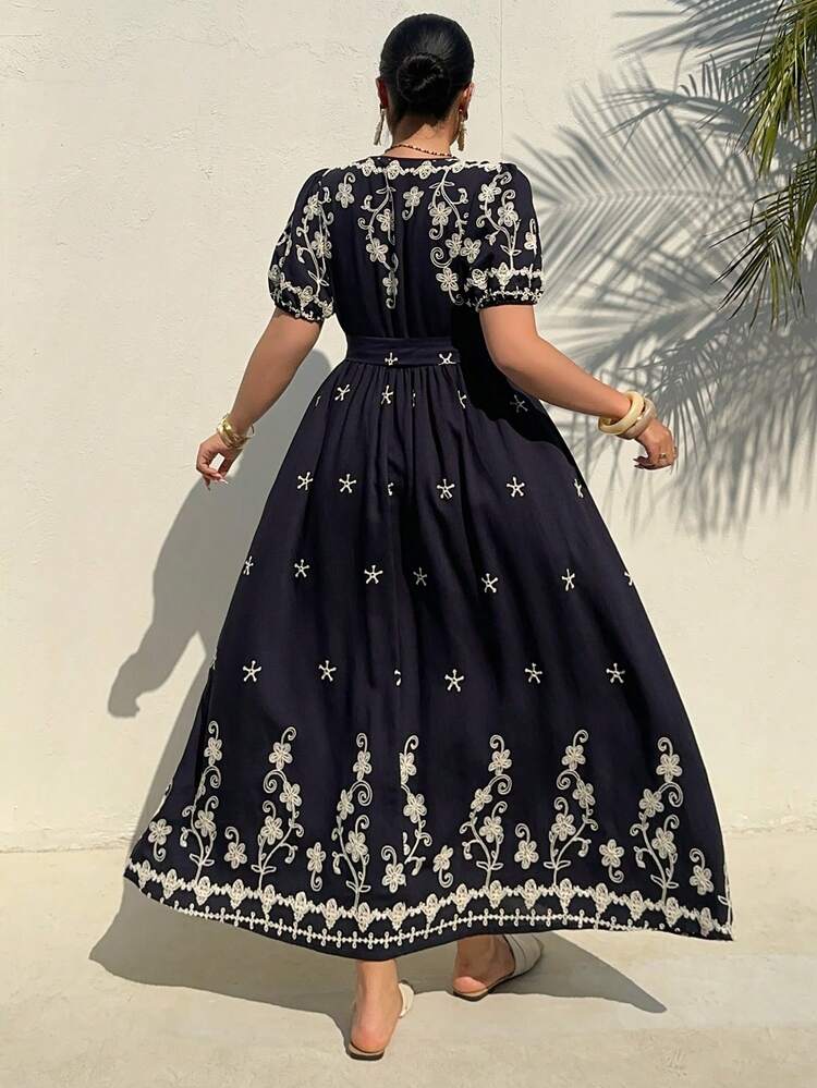 Dazy Plus Plus Size Minimalist Print Round Neck Short Sleeve Dress Floral Dresses For Women Sun Dresses For Women