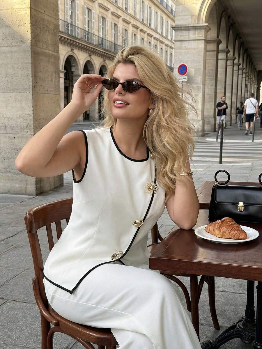 Dripcurv 大码女式白色无袖上衣和带口袋的阔腿裤——优雅套装，复古风格，非常适合夏季穿着，是新年或情人节的理想选择。 - 黑與白 - 查看 1