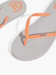 Grefit Women's Letter Print Casual Daily Vacation Beach Flat Flip Flops - Grey - View 4