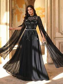 Aureia 大码优雅浪漫黑色圆领喇叭袖奢华亮片装饰雪纺A字连衣裙，适合婚礼、派对、正式场合（重工装饰设计） - 黑色 - 查看 1