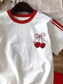SHEIN 两件套女童休闲复古美式爱心樱桃印花撞色圆领短袖T恤搭配紧身打底裤，适合春夏日常穿着、度假、Y2K风格，可爱童装 - 彩色 - 查看 5