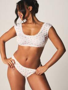 MISSGUIDED Lace Trim Floral Print Brief Panties Feminine Underwear With Delicate Rose Pattern And Scalloped Edges - Multicolor - View 4