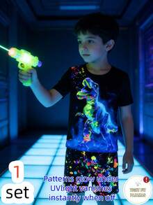 2 piezas Conjunto de pijama para niños pequeños, camiseta de manga corta con estampado de dinosaurio fluorescente y salpicaduras, y shorts elásticos, de tela de punto cómoda, lavable a máquina (1 conjunto se vende por separado) - Multicolor - Ver 3