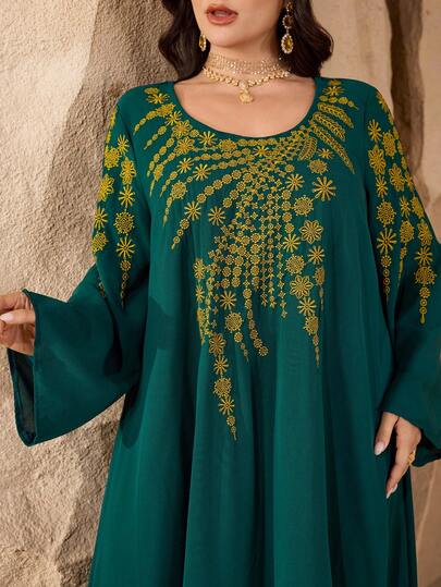 Al Najma Casual Embroidered Round Neck Long Sleeve Loose Regular Spring/Autumn Plus Size Women Arabian Dress