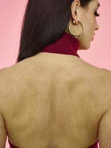 OverBlushhh 女士酒红色长款连衣裙，修身显瘦，及地长裙，无袖露背吊带设计，高领，露背，针织弹力面料，性感贴身，优雅迷人，时尚别致，适合派对、生日、办公室、约会、情人节、婚礼宾客等场合。 - 酒紅色 - 查看 4